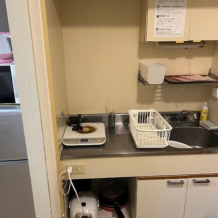 Guest House Zwell Hakata Ohori Park Fukuoka  Ngoại thất bức ảnh