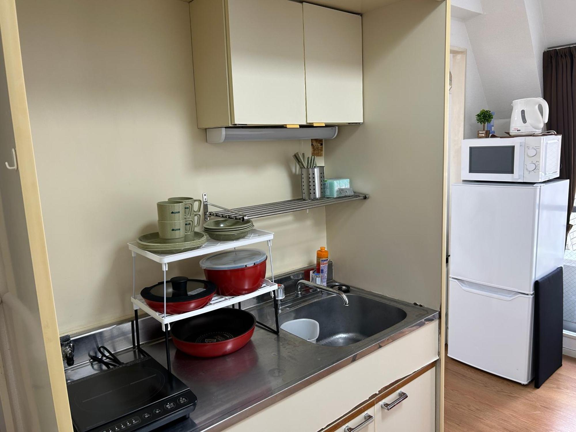 Guest House Zwell Hakata Ohori Park Fukuoka  Ngoại thất bức ảnh