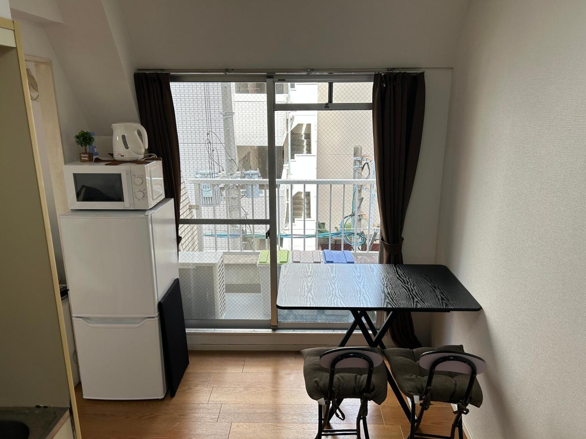 Guest House Zwell Hakata Ohori Park Fukuoka  Ngoại thất bức ảnh