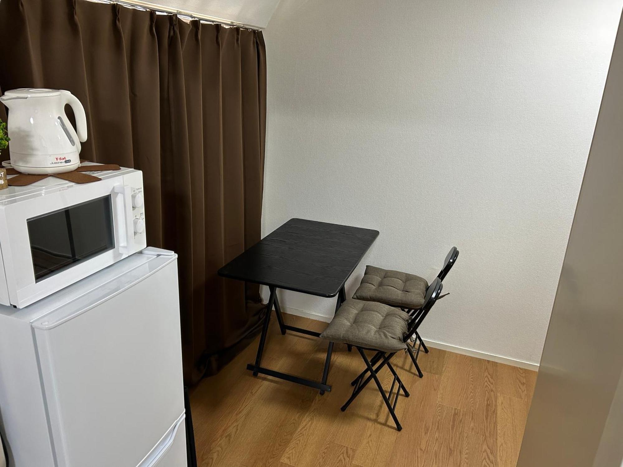 Guest House Zwell Hakata Ohori Park Fukuoka  Ngoại thất bức ảnh