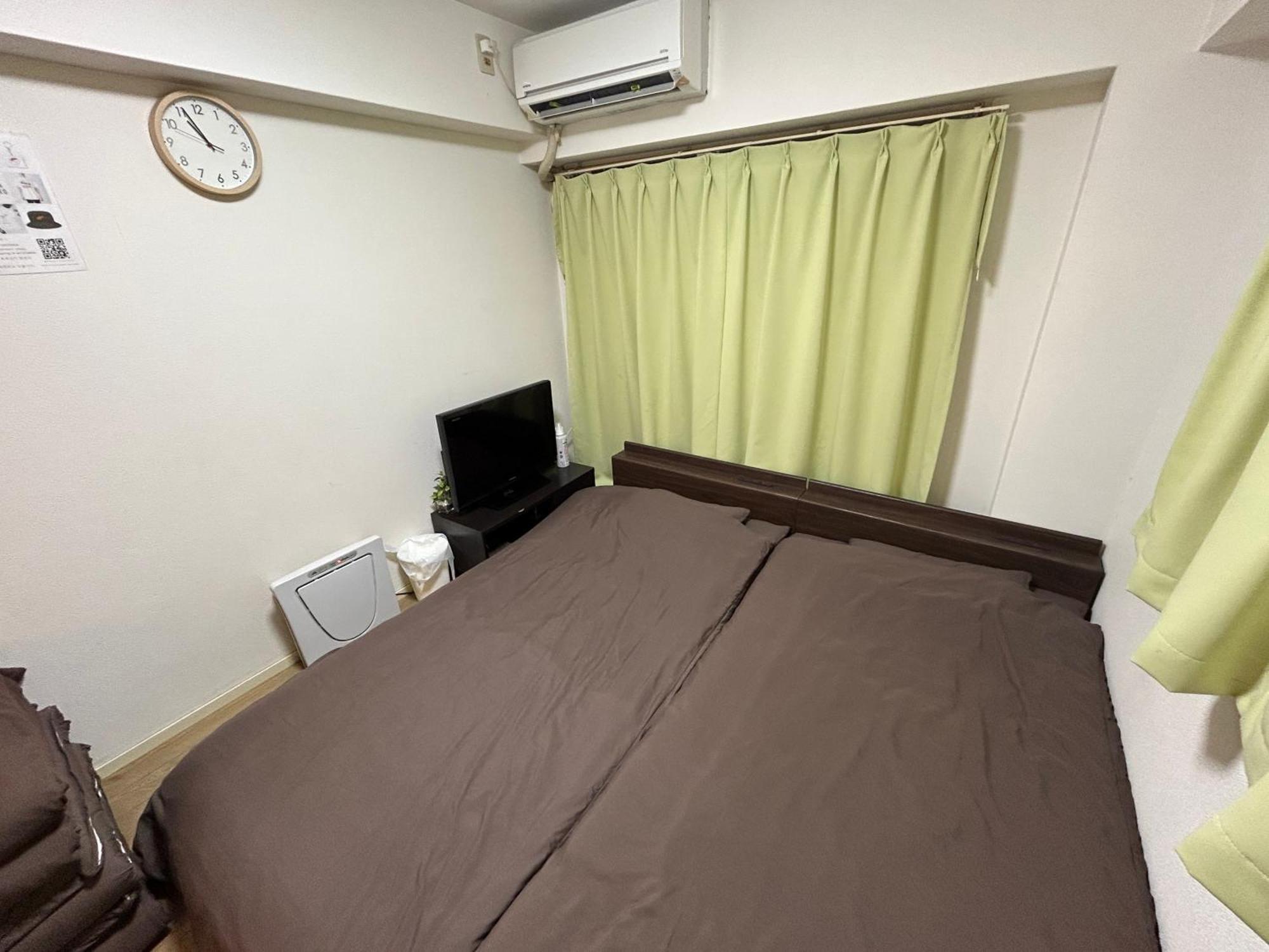Guest House Zwell Hakata Ohori Park Fukuoka  Ngoại thất bức ảnh