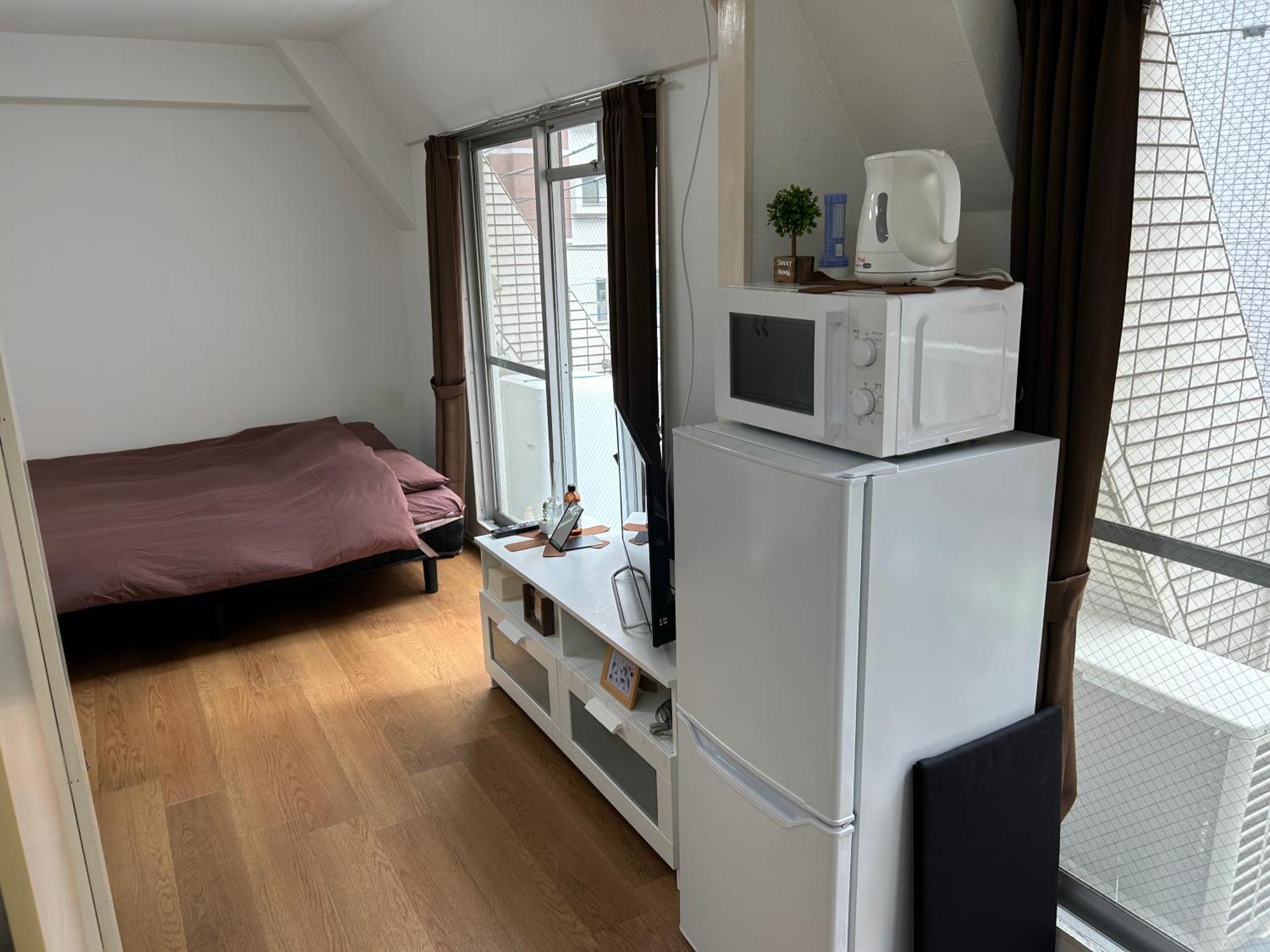 Guest House Zwell Hakata Ohori Park Fukuoka  Ngoại thất bức ảnh