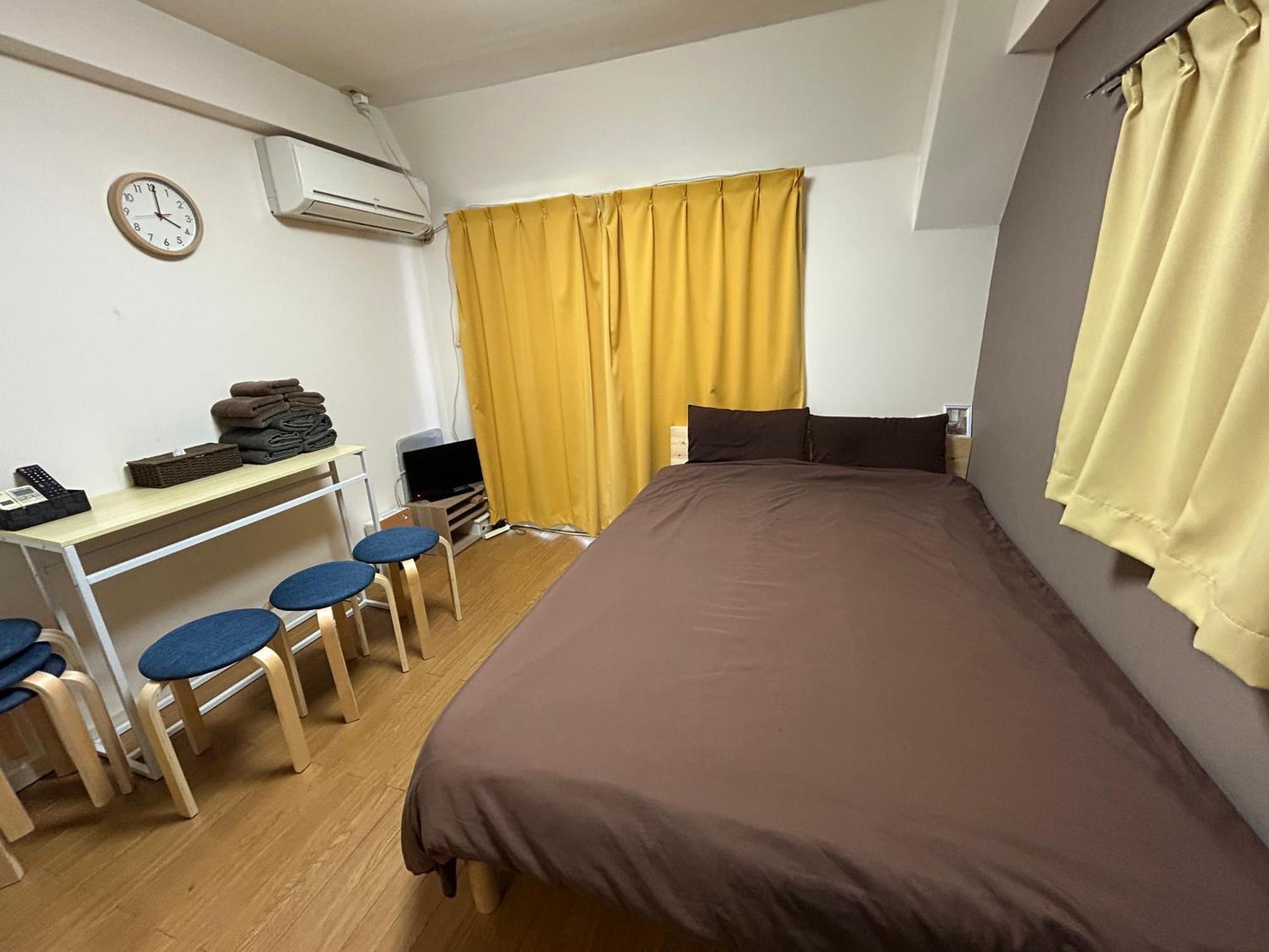 Guest House Zwell Hakata Ohori Park Fukuoka  Ngoại thất bức ảnh