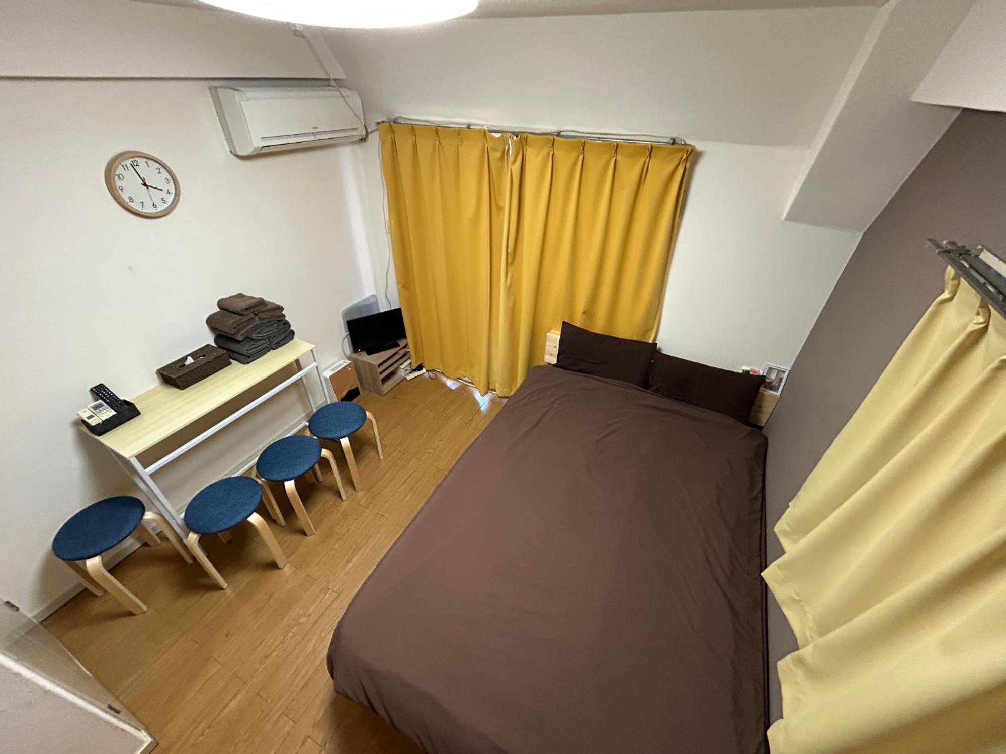 Guest House Zwell Hakata Ohori Park Fukuoka  Ngoại thất bức ảnh